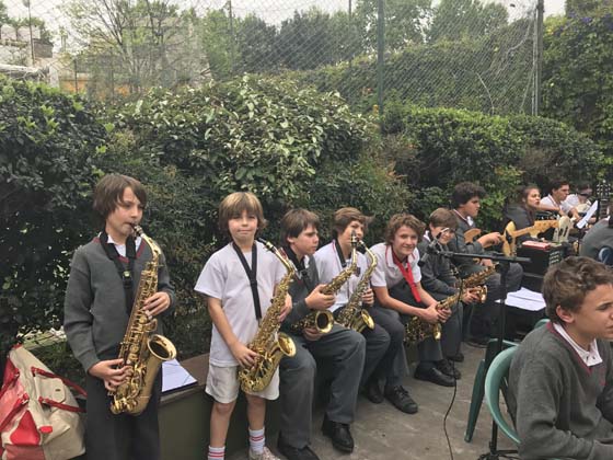 La orquesta del Colegio San Javier en una presentación