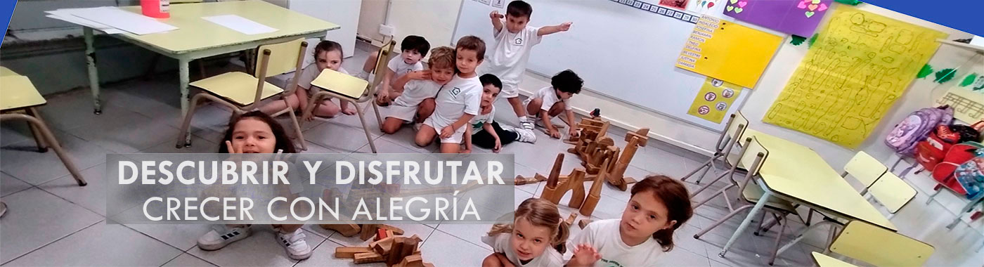 KINDER 4 EN ACCIÓN - THE GREEN HOUSE KINDERGARTEN- Colegio San Javier