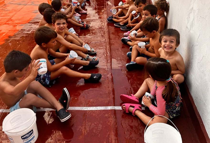 Juegos de agua - The Green House Kindergarten - Colegio San Javier