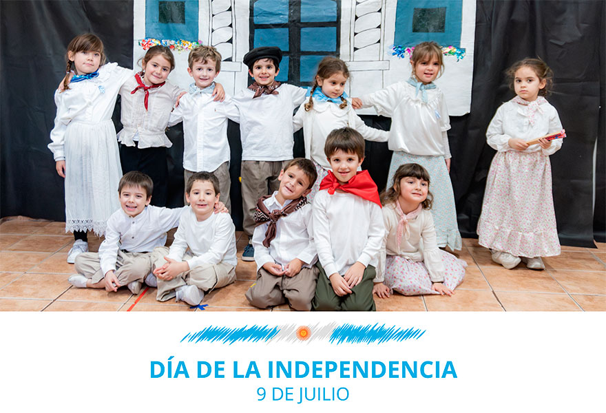 Kinder 5  - Acto por el Día de la Independencia - The Green House Kindergarten - Colegio San Javier