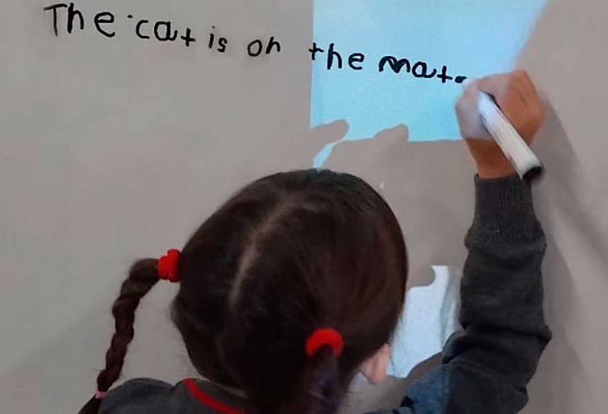 Primer Grado inglés Floppy Phonics - Colegio San Javier
