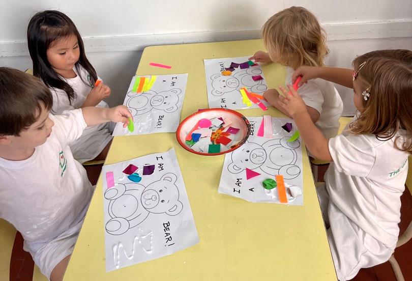 Alumnos de Kinder 3, compartiendo una actividad  - Colegio San Javier